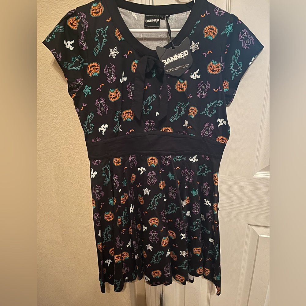 NWT banned apparel Halloween print dress pumpkin witch spider L